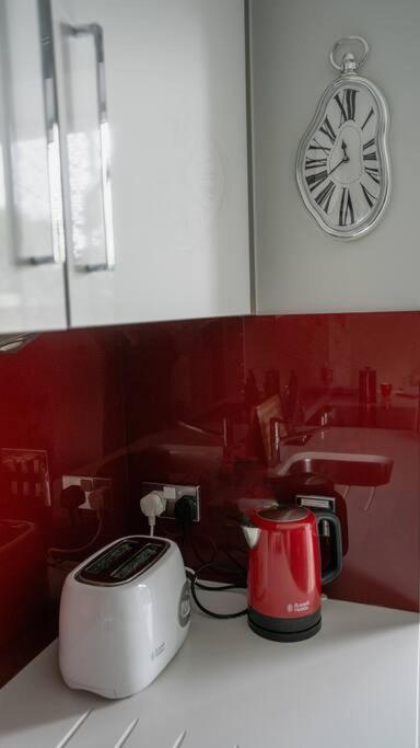 Apartament Cool Dalston Studio With Balcony And Gym Londyn Zewnętrze zdjęcie